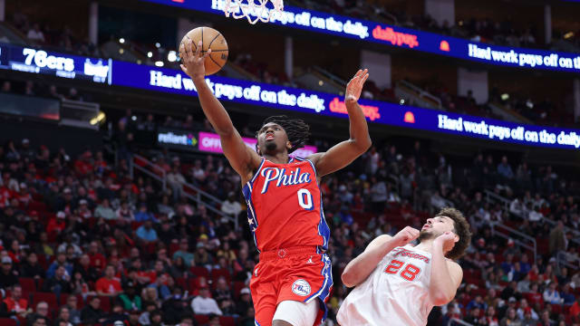 Tyrese Maxey Alperen Sengun 76ers